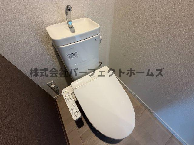 ハウスゲートビルのトイレ|落ち着いたトイレです