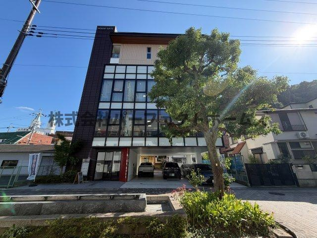 ハウスゲートビルの外観|外観は落ち着いています