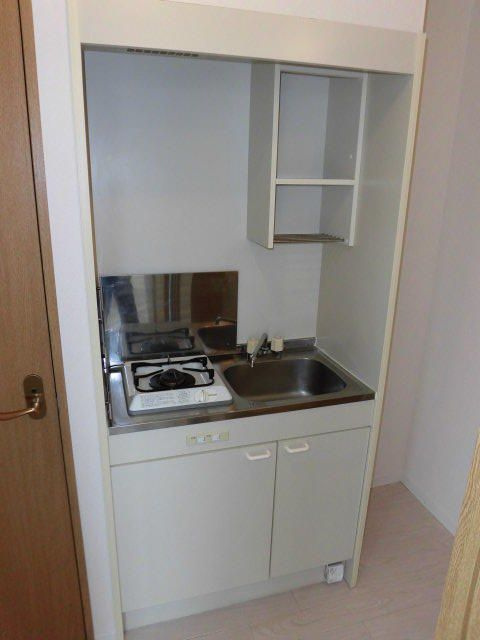 サンフラワーⅢのキッチン|別部屋参考写真となります