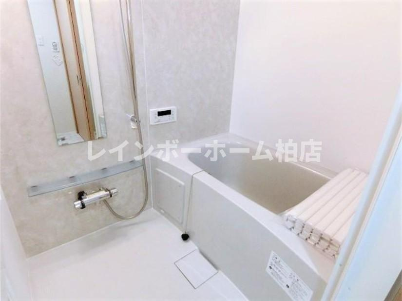 仲介手数料（賃料の1.10ヵ月）の50％OFF対象物件！の浴室|追い焚き機能があります