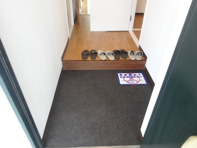 いなぱれす宝塚の玄関