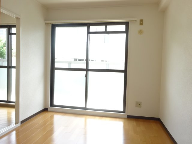 いなぱれす宝塚のその他