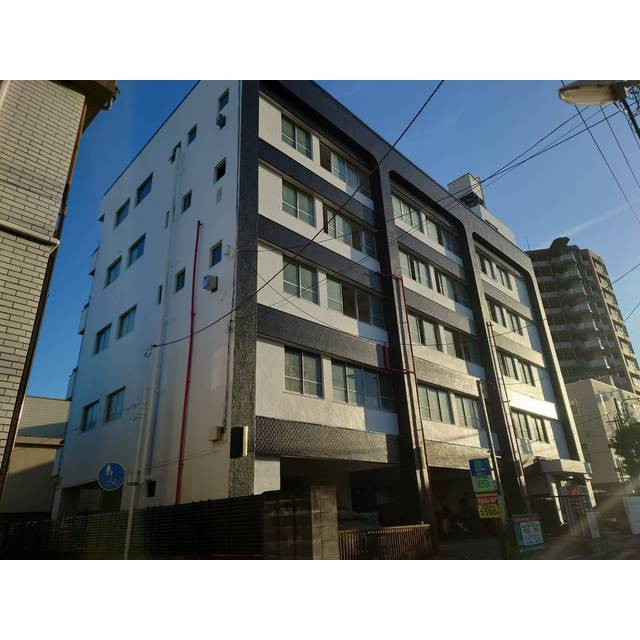 小菅ビルデンスの外観