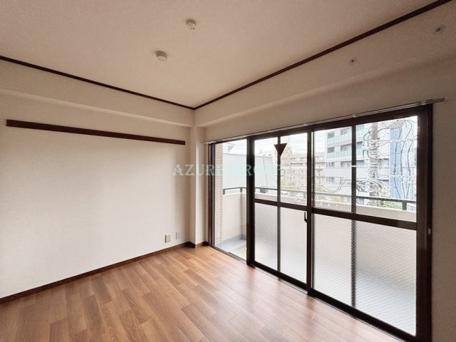 ピコ中山の寝室