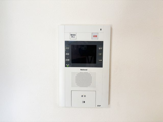 ロジュマン住吉山手の防犯設備|モニター付きインターホン