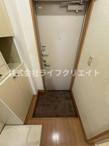 ボー・ユニヴェールの玄関