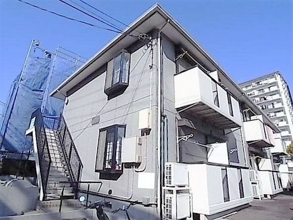 ローズパーク弐番館のエントランス