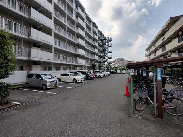 【駐車場】の画像