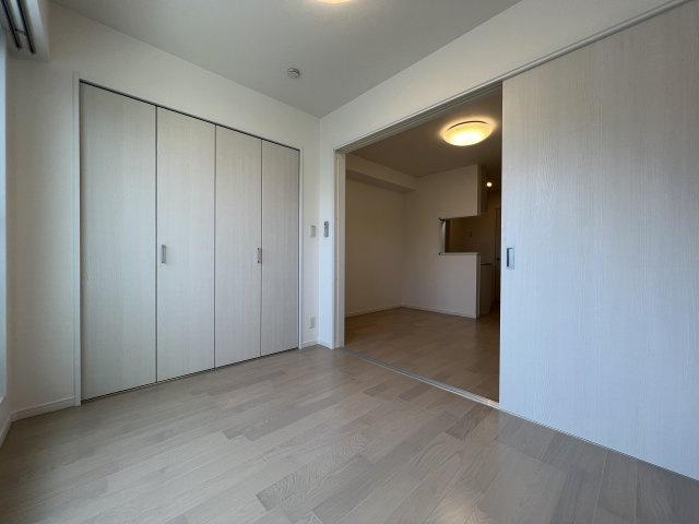 【寝室】 | UCDA Residence新検見川