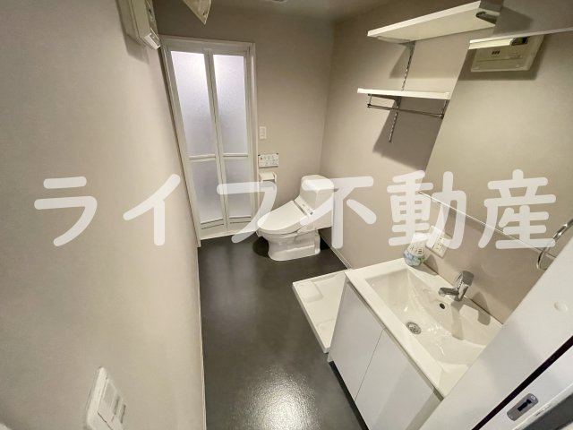 クレセントコートの洗面所|使いやすい洗面所です