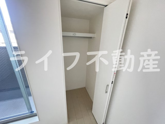クレセントコートの収納|たっぷりとした収納スペースです