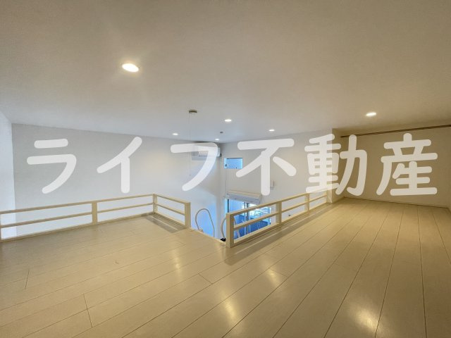クレセントコートの内装|おしゃれな内装です