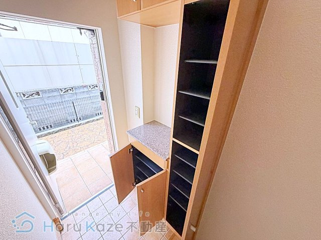【玄関】 | ルトゥール豊【名古屋市賃・宅配BOX】