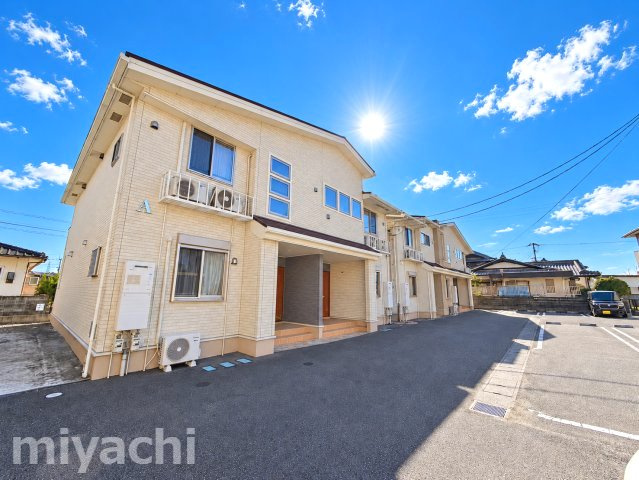 エレガンシア藍住Ａの外観
