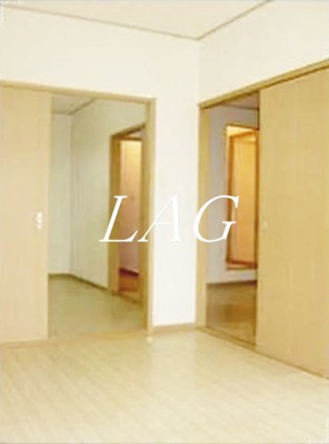 【居間・リビング】 | ペアパークⅠ | 洋室のお部屋です。
