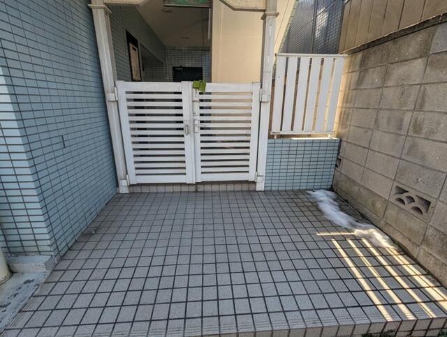 【エントランス】