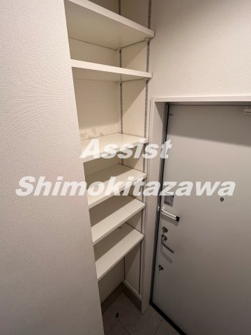 アーベインテラス下北沢Ⅱの収納|※同物件同仕様の参考写真です