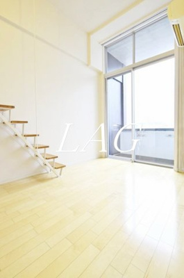 【居間・リビング】 | RIZ高輪 | 洋室のお部屋です。