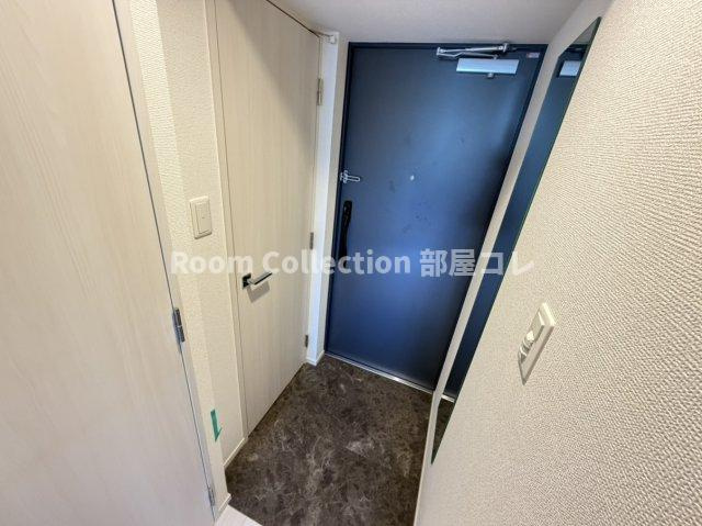 S-RESIDENCE名駅北bling(ブリング)の玄関