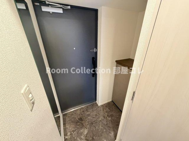 S-RESIDENCE名駅北bling(ブリング)の玄関