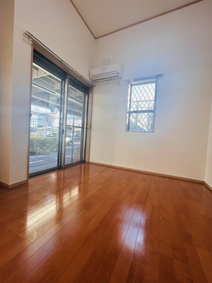 【寝室】 | Premiun Residence ISOGO