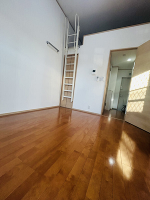 【居間・リビング】 | Premiun Residence ISOGO