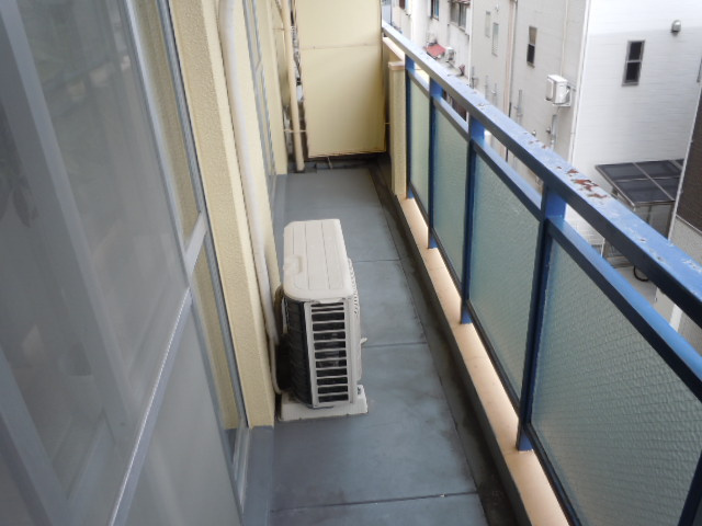 アスモ岡町のバルコニー