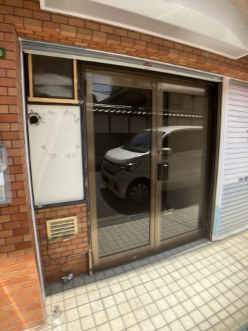 大阪市東淀川区小松２丁目の店舗事務所