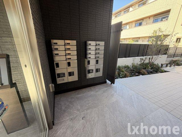パークサイドファームのエントランス|ゆとりのあるエントランスです