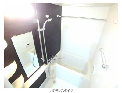【浴室】 | レジデンスタイガ | コンパクトで使いやすいお風呂です