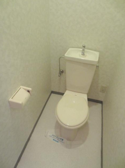 四谷マンションBのトイレ