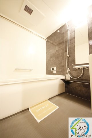 シャルム　フルーレの浴室|※類似部屋
