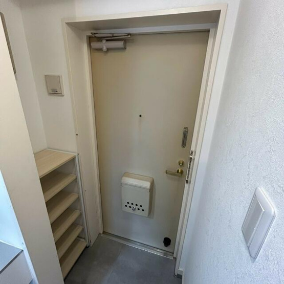 【玄関】