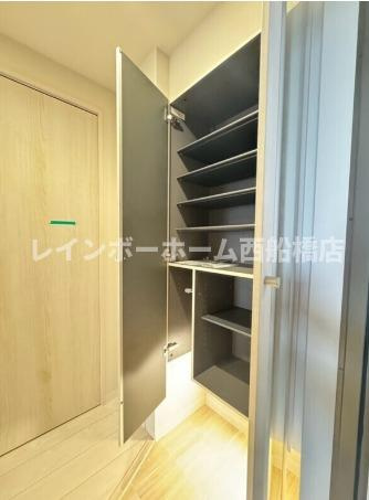 リラフォート紫苑の玄関