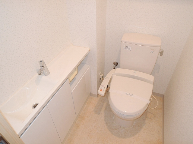 エスリード西本町のトイレ