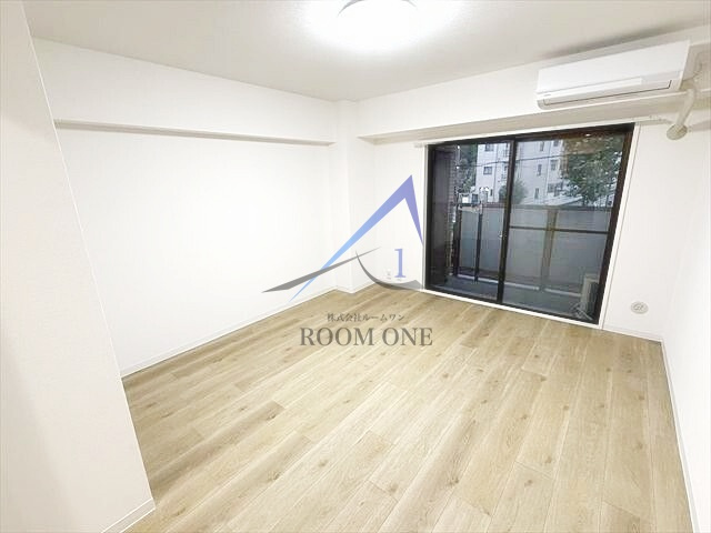 第二マンション安井の居間・リビング|洋室のお部屋です。