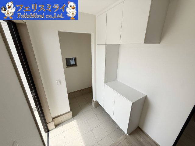 全１１１棟　北須磨タウン　I-５号棟の玄関|◎本日ご見学可能です♪
◎当社限定！ご成約特典キャンペーン実施中♪
◎住宅ローンに自信有♪
◎地元スタッフが対応致します♪