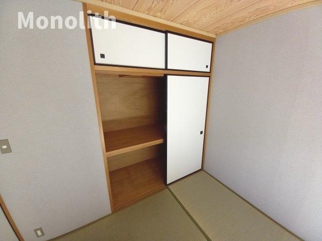 ツインセルティアB棟の収納