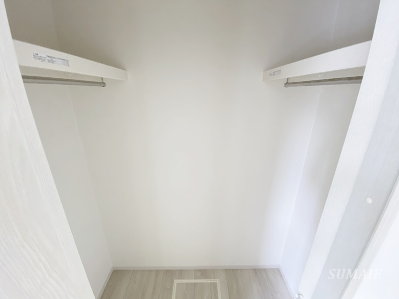 KEIAI RESIDENCE 宮原Ⅱの収納|大きなものも収納できそうです☆