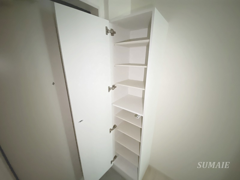 KEIAI RESIDENCE 宮原Ⅱの収納|シューズボックスです☆