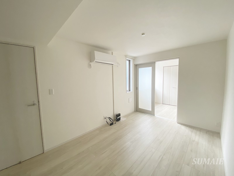KEIAI RESIDENCE 宮原Ⅱの居間・リビング|ゆったり過ごせるリビングです☆