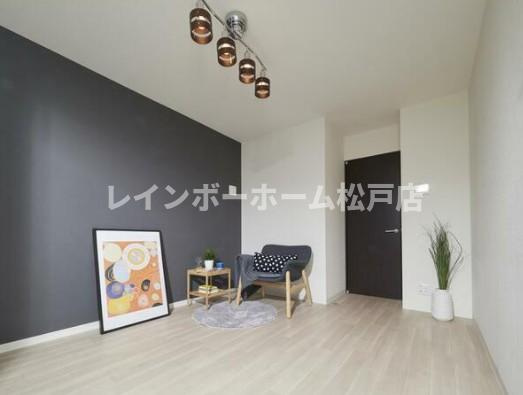 鎌ケ谷市道野辺本町１丁目のアパートの居間・リビング|リビングです