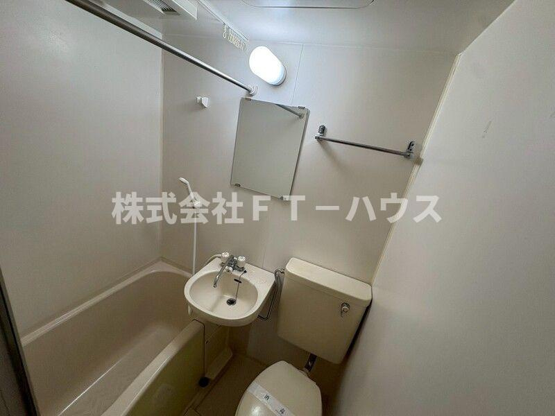 ジュネパレス船橋第3の浴室