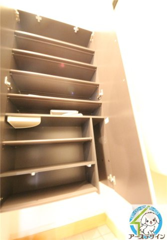 セントラルグレイスA棟の収納