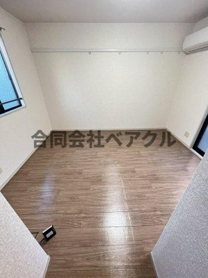 【居間・リビング】 | クリーングッドⅡ | ゆったり過ごせる居間です