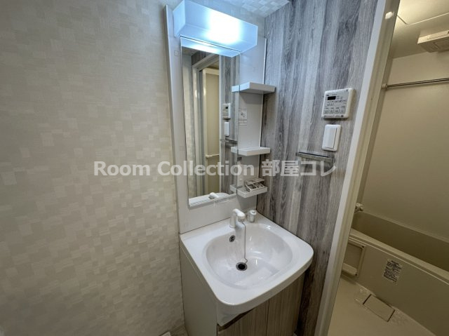 CREST TAPP新栄の洗面所|※同物件他部屋写真
反転、色違いの場合有
現況優先