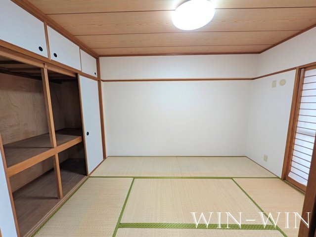 エスポア曙の和室