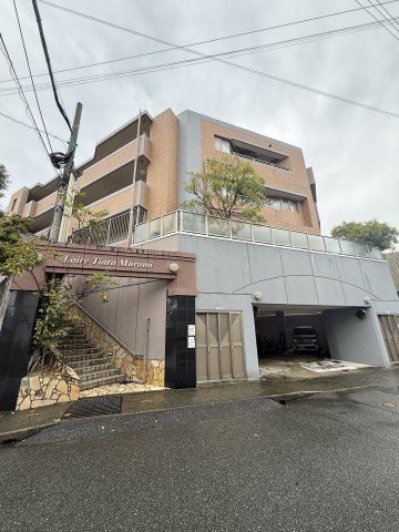 ロワールティアラ室見の外観