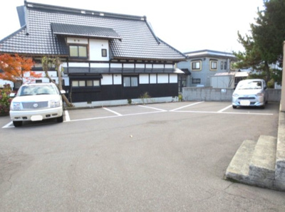 【駐車場】 | ジョイフローラS