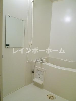 アベリアエステートの浴室